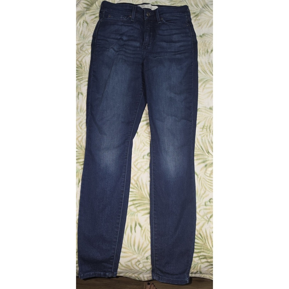 Levis 720 High Rise Super Skinny Jeans Womens 26x30 Blue Dark Wash